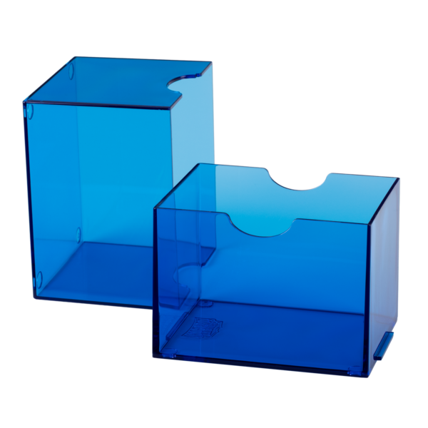 Dragon Shield: Clear Blue - Strongbox Deckbox voor 100+ Kaarten - detail van de afwerking