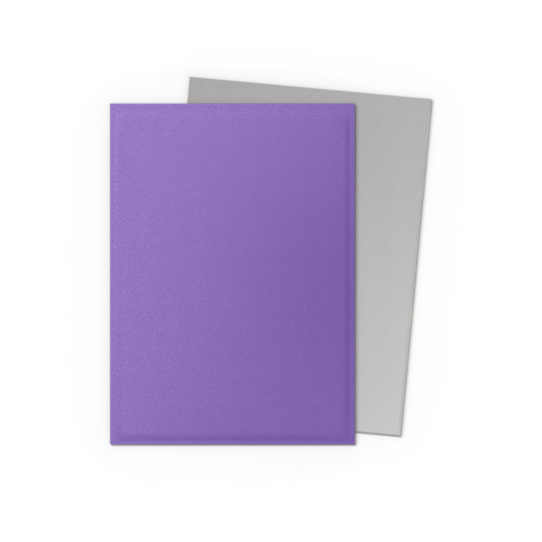 Dragon Shield: Nebula & Silver - 100x Matte Dual Sleeves - Standard Size - in gebruik aan de speeltafel