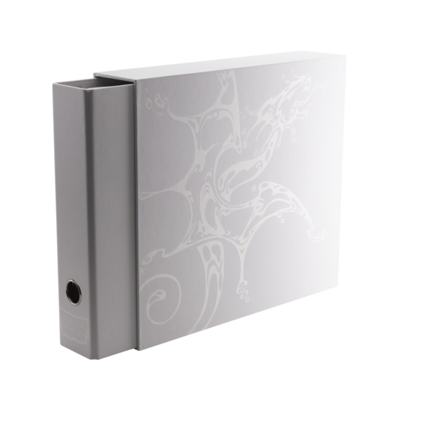 Dragon Shield: Sanctuary Slipcase Binder 4-ring - Wit (tot 1008 kaarten) - rug met label