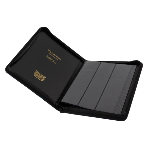 Dragon Shield: The Justhera - Art Zipster 360 - geopend met kaarten
