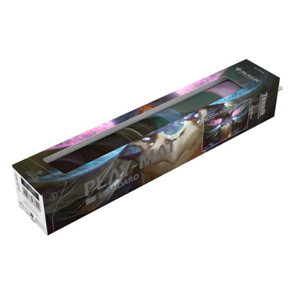 Ultimate Guard: Play-Mat - Magic: The Gathering "Tarkir: Dragonstorm" - Shiko, Paragon of the Way (61 x 35 cm) - geopend