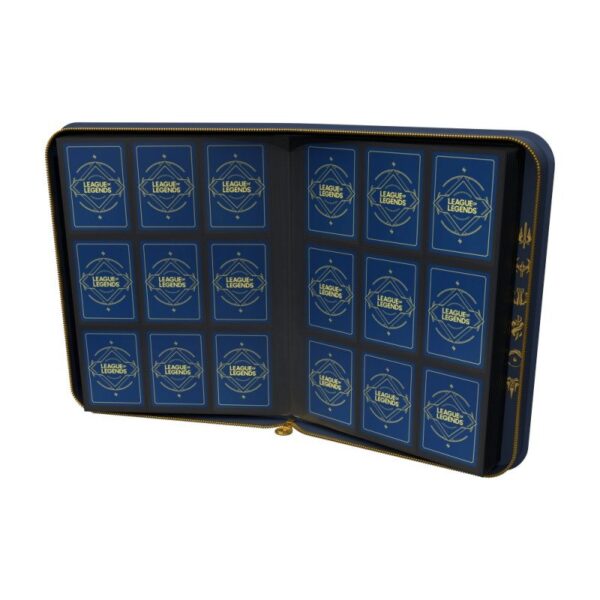 Riftbound: League of Legends: Legacy - Zippered Collector's Binder (voor 360 kaarten) - in gebruik