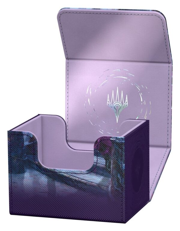 Ultimate Guard: Sidewinder 100+ Xenoskin "Reality Fracture" - Liliana, Callous Necromancer (voor 100 kaarten) - in gebruik